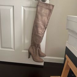 Steve Madden Over The Knee Boot Women’s  7 1/2