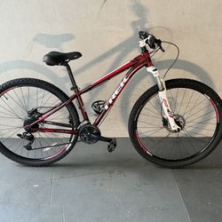 BICYCLE TREK 24 SPEED SIZE 29 BRAND NEW 