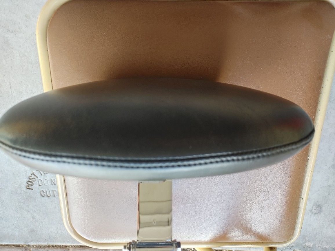 Lepera Outcast Backrest