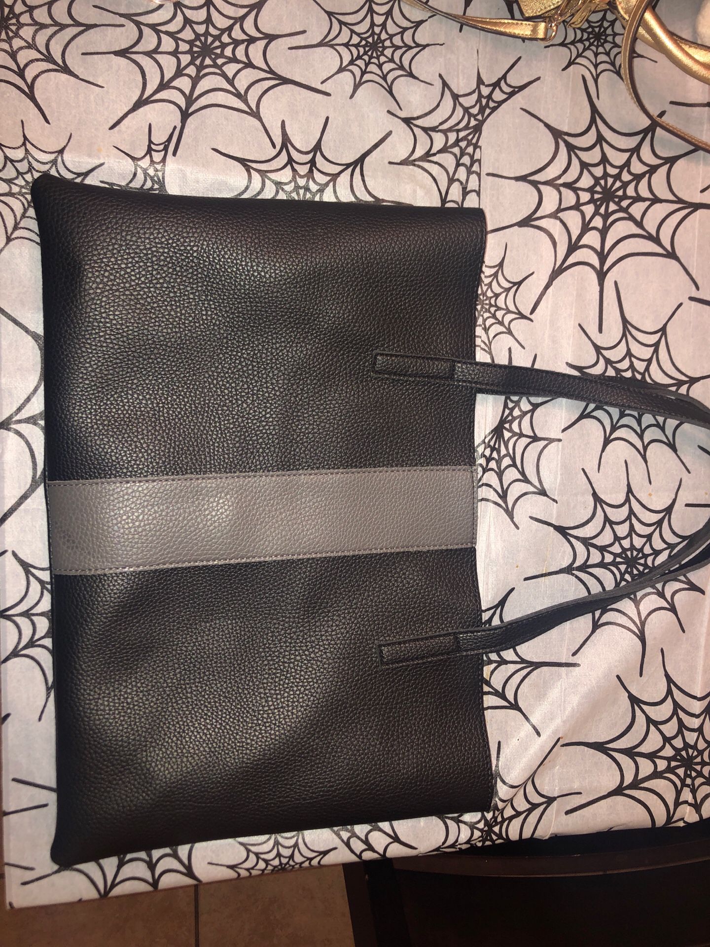 Vince Camuto Vegan Leather tote bag