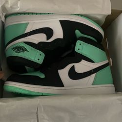Size 9.5 Brand New 1985 Air Jordan 1