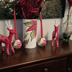Poinsettia Design Vase Set W/ Candle Holders 