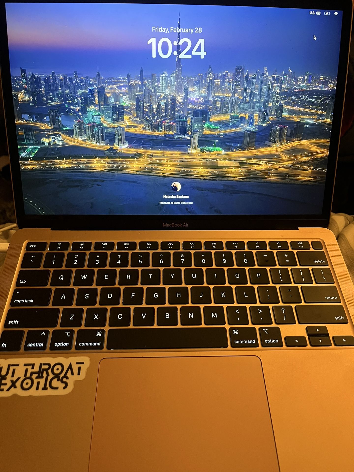 ROSE GOLD MACBOOK AIR 2020 13in