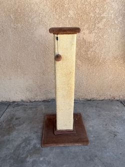 Cat scratching post