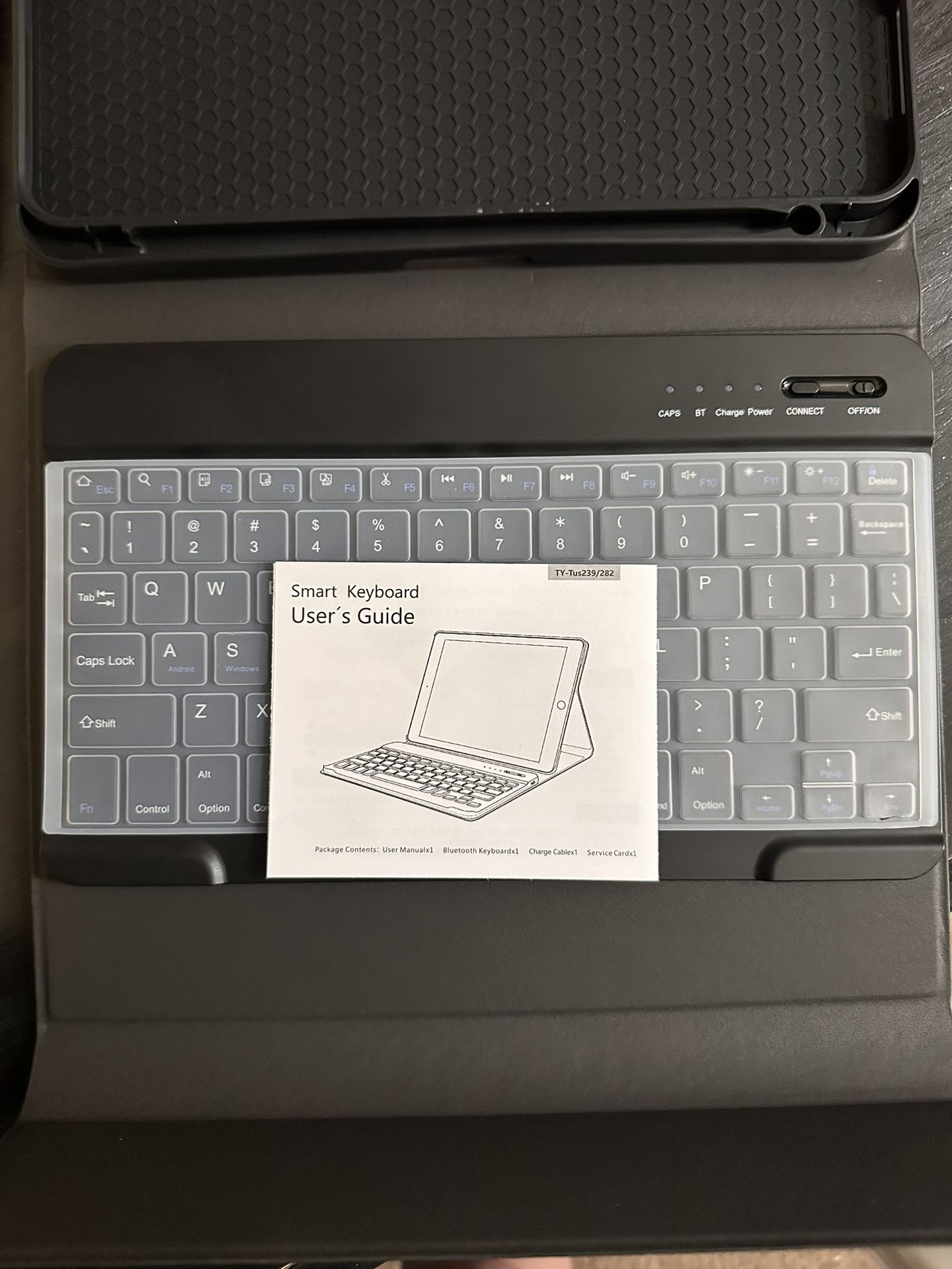 New Smart Keyboard With Bluetooth Connectivity