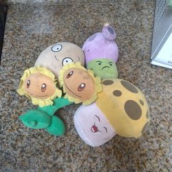 Plushies 