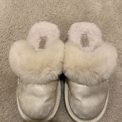 Girls Ugg Slippers- Size 2