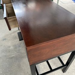 Table  Entry/ TV