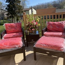Very Gorgeous 2 Chairs brand new end table with  2 Ottoman