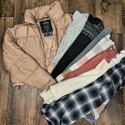 Hollister Puffer & Sweater Lot