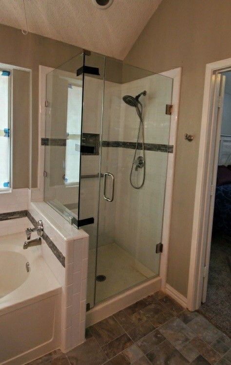 SHOWER GLASS DOORS 