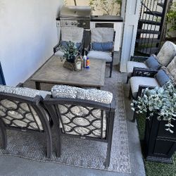 PATIO FURNITURE 