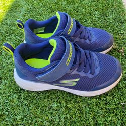 Boy's blue & green skechers size 13