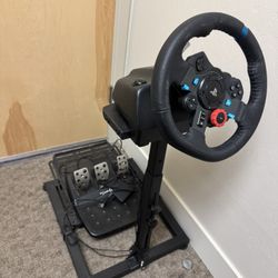 Logitech G29 Racing Wheel + Next Level Racing Stand