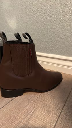 El Canelo Botines Charros