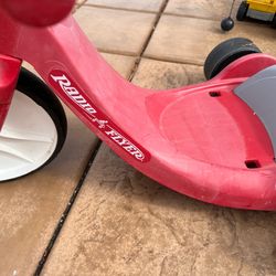 Red radio flyer toddler trike