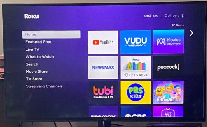 JVC SMART ROKU TELEVISION 45"