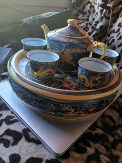 Yong Feng Yuan Tea Set 24k Gold Embossed