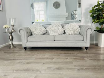 Jerome’s Gray Couch