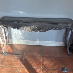 Table. 16 X 60 Beveled Glass Top