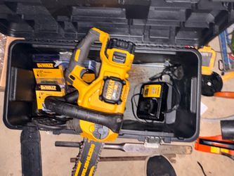 Dewalt electric chainsaw