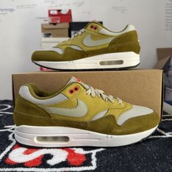 Nike Air Max 1 Premium Retro “Curry Pack” - Size 9.5M