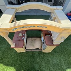 Kids Play Kitchen