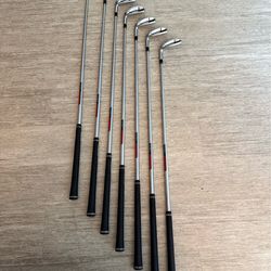 Callaway Apex CF16 Left Handed Iron Set 4-PW