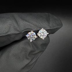 .5 CT lab Grown Diamond Earrings 
