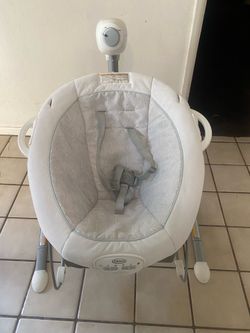 Graco Baby Swing.