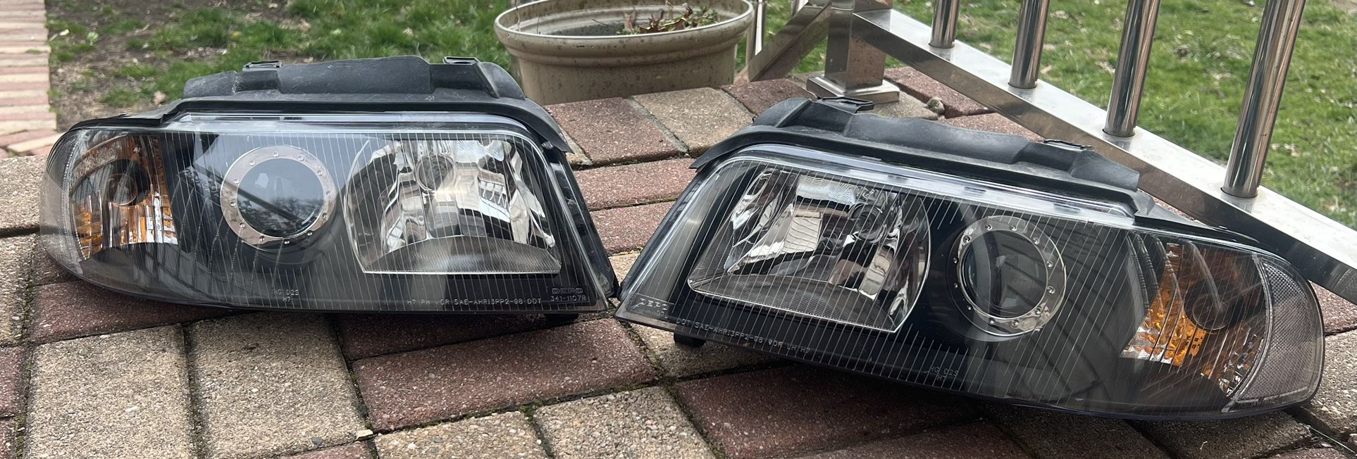 Audi B5 S4 Valeo Headlights