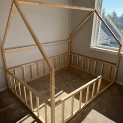 Montessori House Bed Frame - Queen