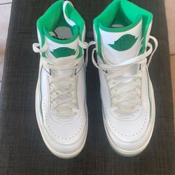 Nike Air Jordan 2 Retro Lucky Green