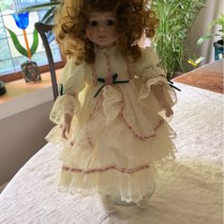 Original Bradley’s Porcelain Doll “Manda”