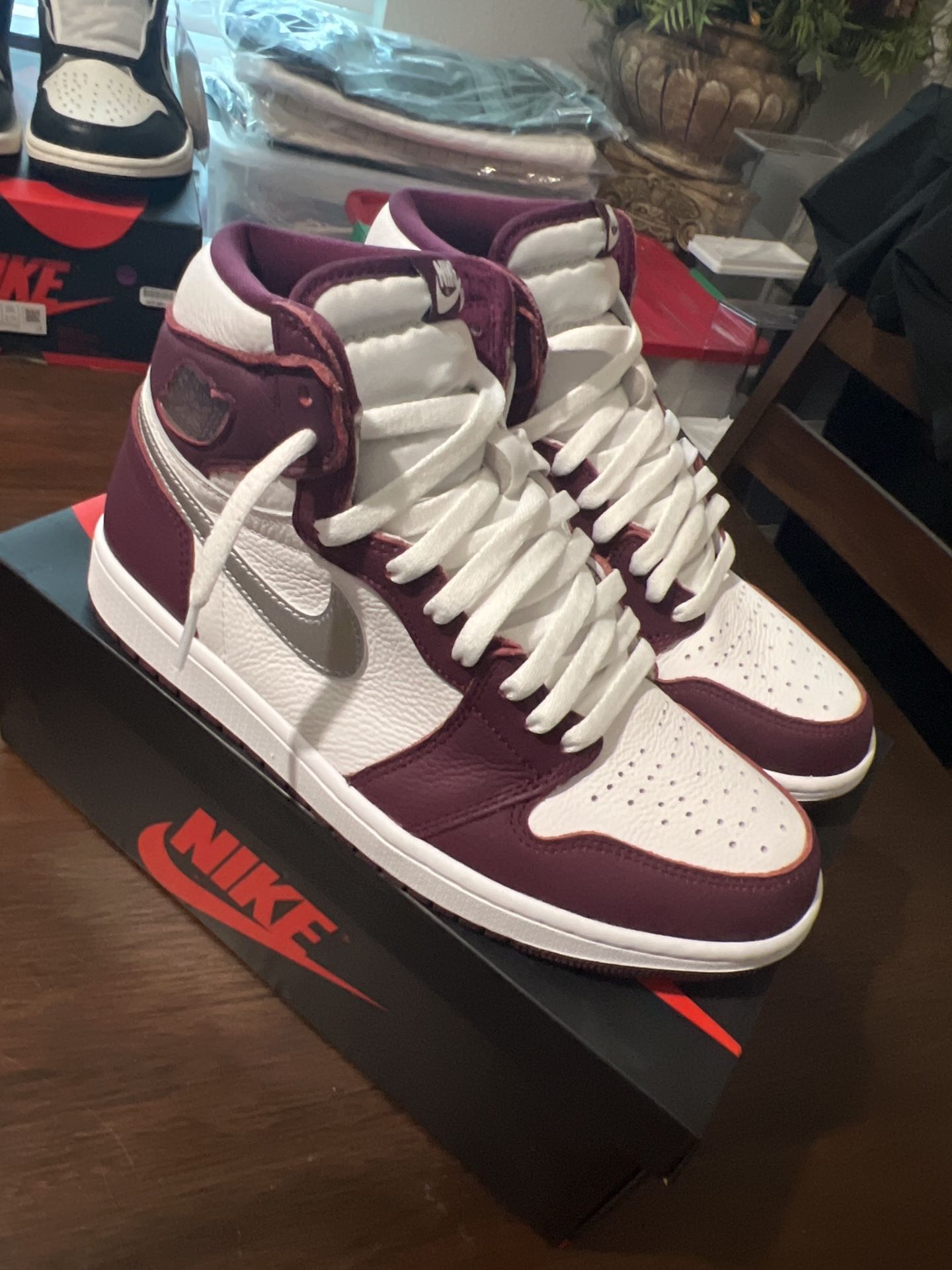 Air Jordan 1 Retro High OG ‘Bordeaux’