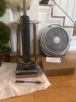Eureka floorshine vacuum 830