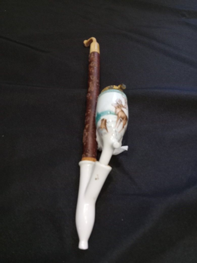 Vintage German Hunters Porcelain Tobacco Pipe, "Gesteckpfeife".