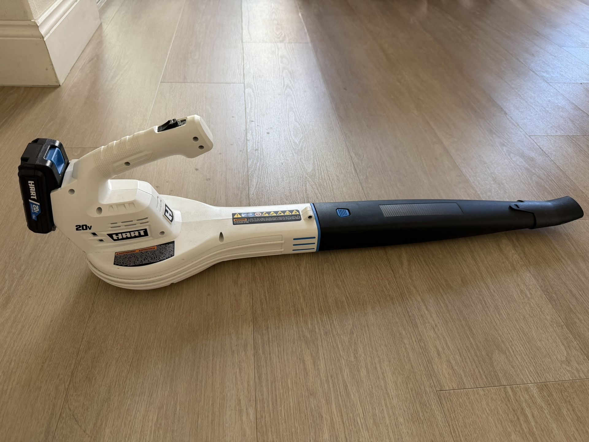 Hart Leaf Blower