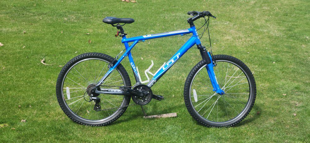 GT 2.0 AGGRESSOR - ALL-TERRAIN BIKE - XL- FRAME - 24 SPEED - SERVICED AND TUNED - NEW UPGRADES