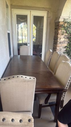Dinning table