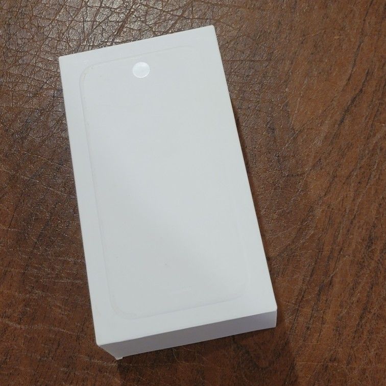 Box only Apple iPhone 6 Gold 16GB A1586 Empty box only. Perfect shape, 
like new.