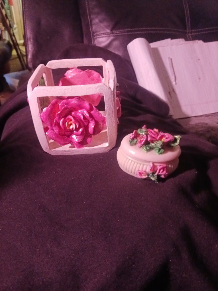 Hand Painted ALABASTER Candle Holder And Flower Box