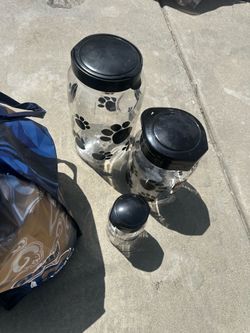 Dog treat/food plastic containers
