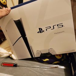 PS5 With Controller And Cords Brand New Still In Box