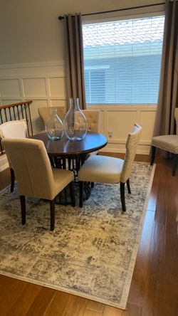 Dining table & with 6 chairs