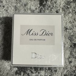 Miss Dior Perfume 