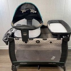 Graco Pack 'n Play Travel Dome Deluxe Playard - Allister