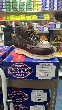 White Wolf boots