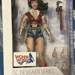 Wonder Woman DC Bombshells Designer Series 