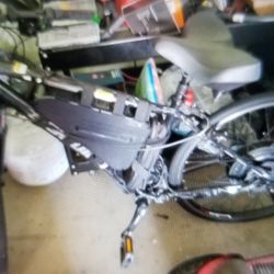29' Electric Bike 1500 Watts 52v20ah   everything  You Need And Them Some 